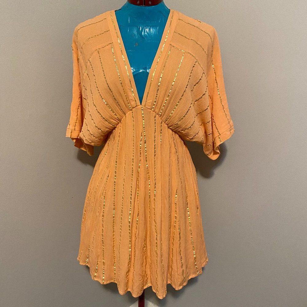 En Creme V-Neck Boho Three Quarter Bat Sleeve Tunic/Dress Size M